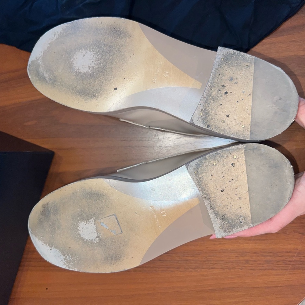 Chanel bonnie cream nude Clyde 20mm loafer flats (for size 9.5-10 feet size 41) - Picture 6 of 16